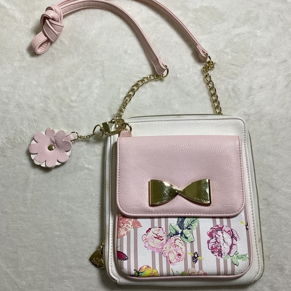 Betsey Johnson Pink Cream Floral Bee Crossbody Bag, Gold Bow, Wraparound Zip